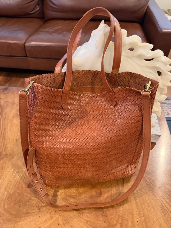 Madewell Handbags - Madewell Woven Leather Tote in Cognac Brown